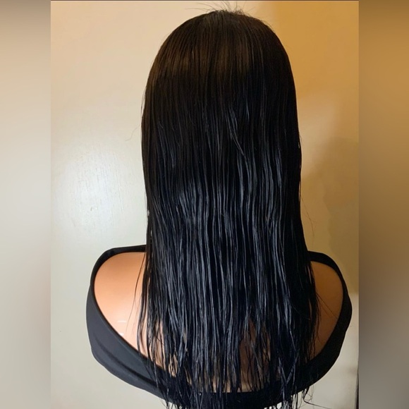 13x4 Lace Front Brazilian Straight Wig-18” - Picture 8 of 13